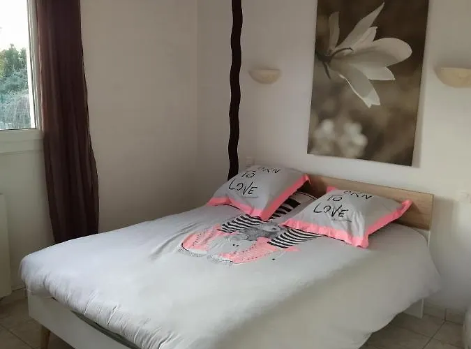 Villa, Proche Centre